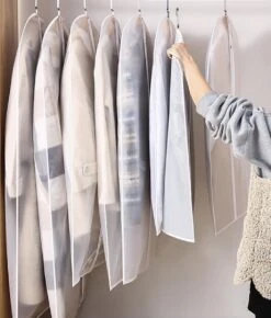 Kleding Hoes - Wit - 60cm X 140cm - 5 Stuks - Wasbaar - Kleding Beschermer - Kleding Kast - Universeel 9 Kleding Hoes - Wit - 60cm X 140cm - 5 Stuks - Wasbaar - Kleding Beschermer - Kleding Kast - Universeel -Voyago Winkel 1021x1200 4