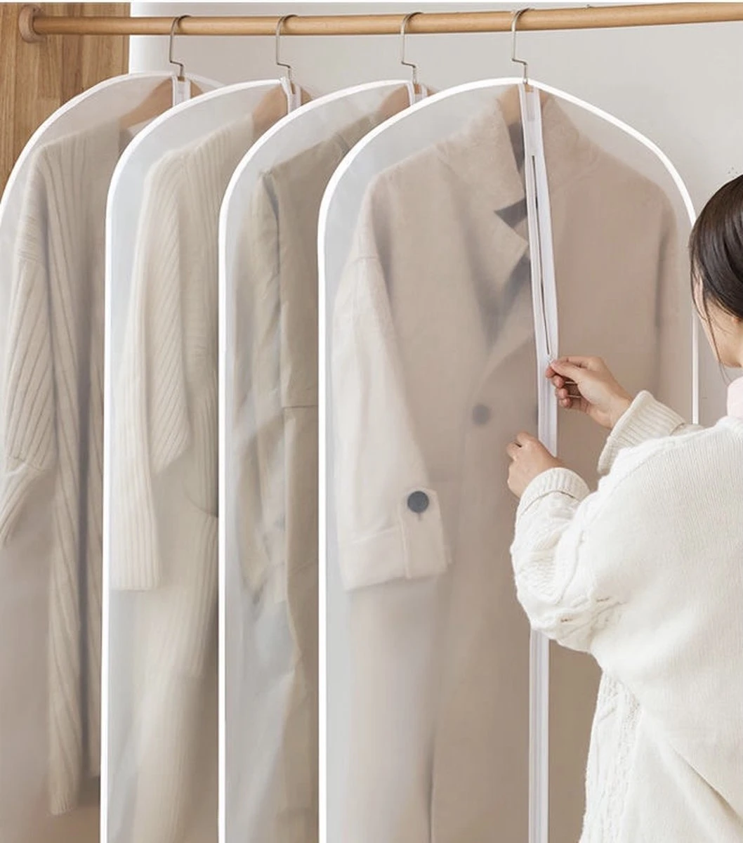 Kleding Hoes - Wit - 60cm X 140cm - 5 Stuks - Wasbaar - Kleding Beschermer - Kleding Kast - Universeel 3 Kleding Hoes - Wit - 60cm X 140cm - 5 Stuks - Wasbaar - Kleding Beschermer - Kleding Kast - Universeel