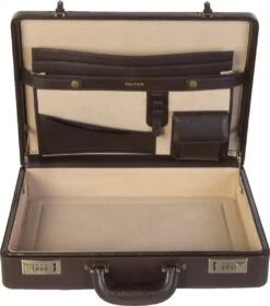 Claymore Attaché 2001 PU Bruin -Voyago Winkel 1059x1200 2
