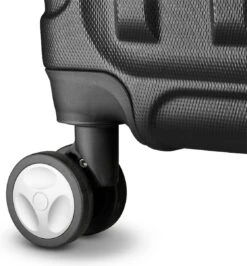 Swiss Alps - Reiskoffer - 68 Cm - 4 Wielen - Zwart -Voyago Winkel 1116x1200 5