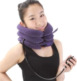 Anti Nekpijn Opblaasbaar Kussen | Nekkussen | Reiskussen | Verlicht Nek En Schouderpijn | Blauw - Neksteun | Nek Stretcher | Zacht Fleece | Cervicaal Nektractie Kussen | Nek Brace | Luxe | Ergonomisch | Opblaasbaar | Fluweel -Voyago Winkel 1146x1200 11