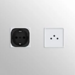 Kwmobile 2x Reisstekker Type J - Ideaal Voor Reizen In Zwitserland, Jordanië, Liechtenstein, Madagaskar En Malediven - Vakantiestekker In Zwart -Voyago Winkel 1198x1200 30