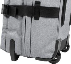 Eastpak TRANVERZ M Reiskoffer (67 X 35.5 X 30 Cm) - Sunday Grey -Voyago Winkel 1200x1081 1