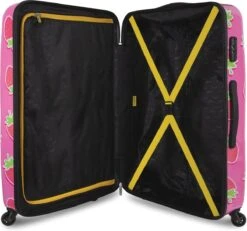 BHPPY - Sweet Strawberry - Reiskoffer (76 Cm) -Voyago Winkel 1200x1123 4