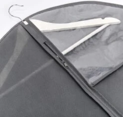 1x Grijze Kledinghoezen 60 X 120 Cm Met Kijkvenster - Zeller - Kledingkastbenodigdheden - Kleding Opbergen - Colberts/jasjes/pakken Opbergen - Kledinghoezen Groot -Voyago Winkel 1200x1147 10