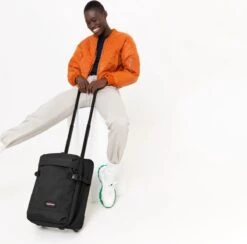 Eastpak TRANVERZ XXS Reiskoffer, Handbagage (45 X 32 X 20 Cm) - Black -Voyago Winkel 1200x1185