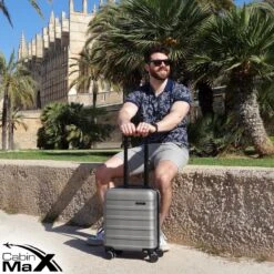 CabinMax Handbagage Koffer - Trolley 30L - Harde Reiskoffer - 45x36x20cm - Lichtgewicht - Groot Capaciteit - Steel Grey -Voyago Winkel 1200x1200 1026