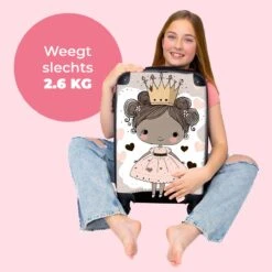NoBoringSuitcases.com® Kinderkoffer - Trolley Op Wieltjes - Prinses - Hartjes - Kroon - Roze - Meisjes - Koffer Meisje - Past Binnen 55x40x20 Cm En 55x35x25 Cm - Reiskoffer - Fotokoffer -Voyago Winkel 1200x1200 1283