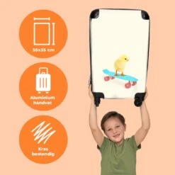 NoBoringSuitcases.com® Kinderkoffer - Trolley Op Wieltjes - Kuiken - Skateboard - Blauw - Kinderen - Dieren - Reiskoffer Kinderen - Past Binnen 55x40x20 Cm En 55x35x25 Cm - Fotokoffer 12 NoBoringSuitcases.com® Kinderkoffer - Trolley Op Wieltjes - Kuiken - Skateboard - Blauw - Kinderen - Dieren - Reiskoffer Kinderen - Past Binnen 55x40x20 Cm En 55x35x25 Cm - Fotokoffer -Voyago Winkel 1200x1200 1513