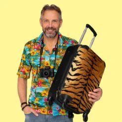 NoBoringSuitcases.com® Koffer Groot - Tijger - Wilde Dieren - Tijgerprint - Design - Trolley Koffer Met TSA-slot - Met Wielen - 90 Liter - Reiskoffer - 66 Cm 15 NoBoringSuitcases.com® Koffer Groot - Tijger - Wilde Dieren - Tijgerprint - Design - Trolley Koffer Met TSA-slot - Met Wielen - 90 Liter - Reiskoffer - 66 Cm -Voyago Winkel 1200x1200 1561