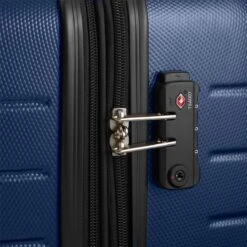 Swiss Alpine 2.0 - Reiskoffer - 67 Cm - 4 Wielen - Blauw -Voyago Winkel 1200x1200 1767