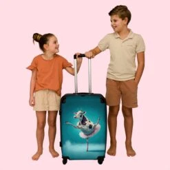 NoBoringSuitcases.com® Koffer Groot - Koe - Ballet - Portret - Blauw - Dieren - Trolley Koffer Met TSA-slot - Met Wielen - 90 Liter - Reiskoffer - 66 Cm -Voyago Winkel 1200x1200 1818