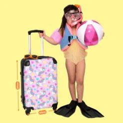 NoBoringSuitcases.com® Koffer Groot - Eenhoorn - Meisje - Patroon - Hartje - Trolley Koffer Met TSA-slot - Met Wielen - 90 Liter - Reiskoffer - 66 Cm -Voyago Winkel 1200x1200 2223