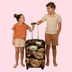 NoBoringSuitcases.com® Koffer Groot - Teddybeer - Knuffel - Bruin - Beer - Trolley Koffer Met TSA-slot - Met Wielen - 90 Liter - Reiskoffer - 66 Cm -Voyago Winkel 1200x1200 2231