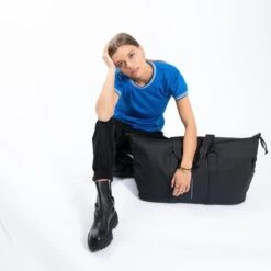 New Rebels® Mart Weekender - Weekendtas - Reistas - Waterafstotend - Polyurethaan- Burgundy -Voyago Winkel 1200x1200 2779