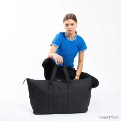 New Rebels Mart Waterafstotende Weekendtas - Zwart -Voyago Winkel 1200x1200 2962