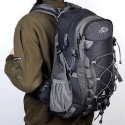 Merkloos Backpack - Outdoor Local Lion - Rugzak - 40 Liter - Zwart -Voyago Winkel 1200x1200 3474