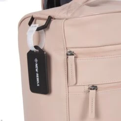 New Rebels® Harper Reistas / Weekendtas Geschikt Voor Handbagage - Waterafstotend Polyutheraan - Trolley Met Wielen En Reflectiedetails - Oud Roze - 29L -Voyago Winkel 1200x1200 38
