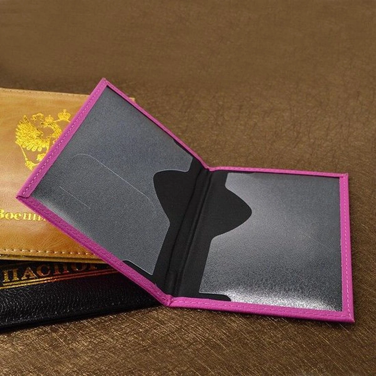 SY Goods - Roze Kunstleren Paspoorthouder - Paspoort Hoesje - Cover - Nederland 4 SY Goods - Roze Kunstleren Paspoorthouder - Paspoort Hoesje - Cover - Nederland - Afbeelding 2