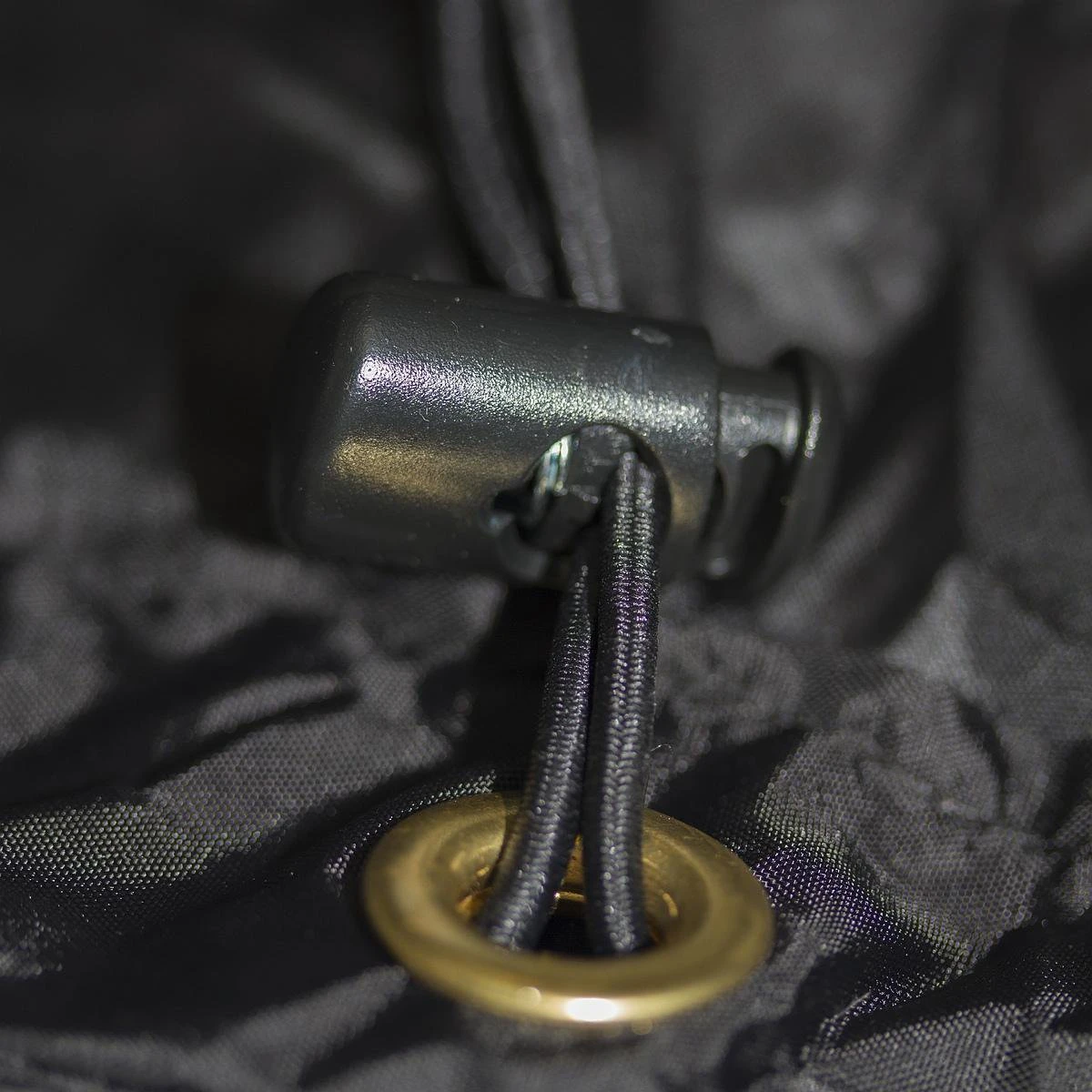 LOWLAND OUTDOOR Raincover Flightbag - Waterdicht PU-Oxford Nylon <85 Liter - 304gr 6 LOWLAND OUTDOOR Raincover Flightbag - Waterdicht PU-Oxford Nylon <85 Liter - 304gr - Afbeelding 4