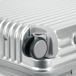 Royal Swiss - Kofferset - Cijferslot- Lichtgewicht Koffer - 4 Wielen- Zilver 28 Royal Swiss - Kofferset - Cijferslot- Lichtgewicht Koffer - 4 Wielen- Zilver -Voyago Winkel 1200x1200 438