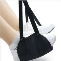 Footrest Voetenhangmat Met Opbergzak + SIMIA™ Vormbare Siliconen Oordopjes - Kneedbare Oordoppen - Comfortabel En Verstelbaar Hangmat Voor Voeten - Voetensteun - Vliegtuig - Trein - Reizen -Voyago Winkel 1200x1200 4575