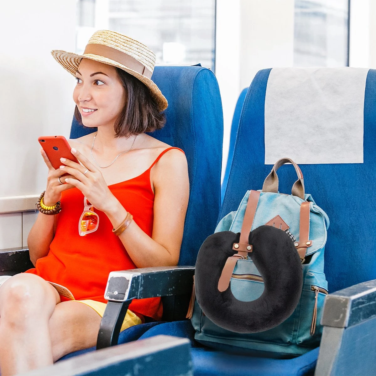 TRVLMORE Nekkussen - Reiskussen Voor Vliegtuig En Auto - U Vorm - Memory Foam - Zwart 11 TRVLMORE Nekkussen - Reiskussen Voor Vliegtuig En Auto - U Vorm - Memory Foam - Zwart - Afbeelding 9