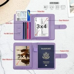 Casemania Paspoort Hoes - Paspoorthouder - Luxe Beschermhoes Voor Paspoort & Kaarthouder - Paars