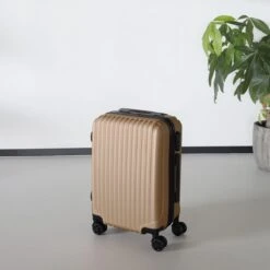 Handbagage Koffer 55cm Goud 4 Wielen Trolley Met Pin 11 Handbagage Koffer 55cm Goud 4 Wielen Trolley Met Pin -Voyago Winkel 1200x1200 480