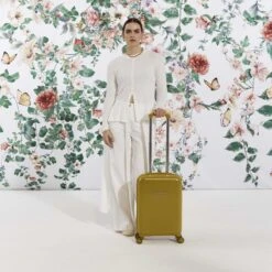 SUITSUIT - Blossom - Golden Yellow - Handbagage (55 Cm) -Voyago Winkel 1200x1200 795