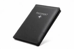 Basic RFID Paspoort Hoes - Kunstleer - Plaats Voor 5 Extra Pasjes - Zwart -Voyago Winkel 1200x794 6