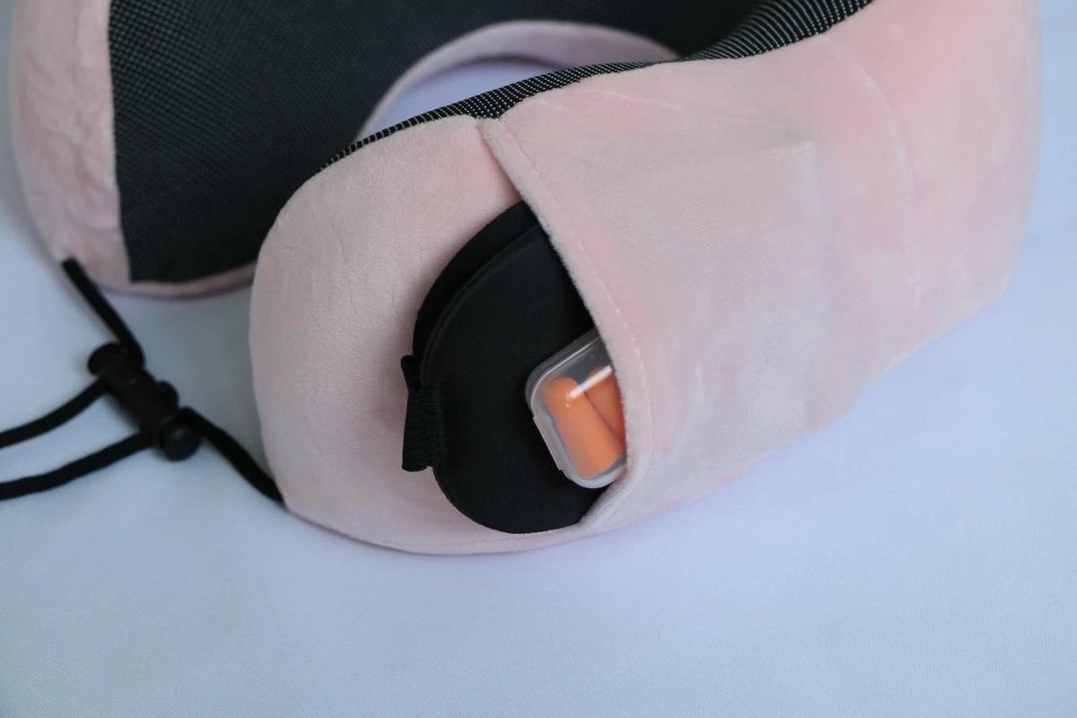 Memory Foam Nekkussen Inclusief Slaapmasker & Oordopjes - Reiskussen - Vliegtuig Kussen - Travel Pillow : Roze 4 Memory Foam Nekkussen Inclusief Slaapmasker & Oordopjes - Reiskussen - Vliegtuig Kussen - Travel Pillow : Roze - Afbeelding 2