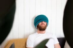 Ostrich Pillow Light Nekkussen - Omkeerbaar - Grey -Voyago Winkel 1200x800 211