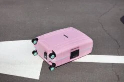 CarryOn Steward TSA Reiskoffer - 65cm Trolley Met Kliksloten - Dubbele Wielen - Roze 27 CarryOn Steward TSA Reiskoffer - 65cm Trolley Met Kliksloten - Dubbele Wielen - Roze -Voyago Winkel 1200x800 82