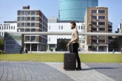 CarryOn Steward Kofferset - 2-delige TSA Trolleyset Met Kliksloten - Dubbele Wielen - Zwart -Voyago Winkel 1200x800 99