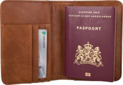 SUITSUIT - Fab Seventies - Burned Caramel - Paspoorthoesje -Voyago Winkel 1200x825 6