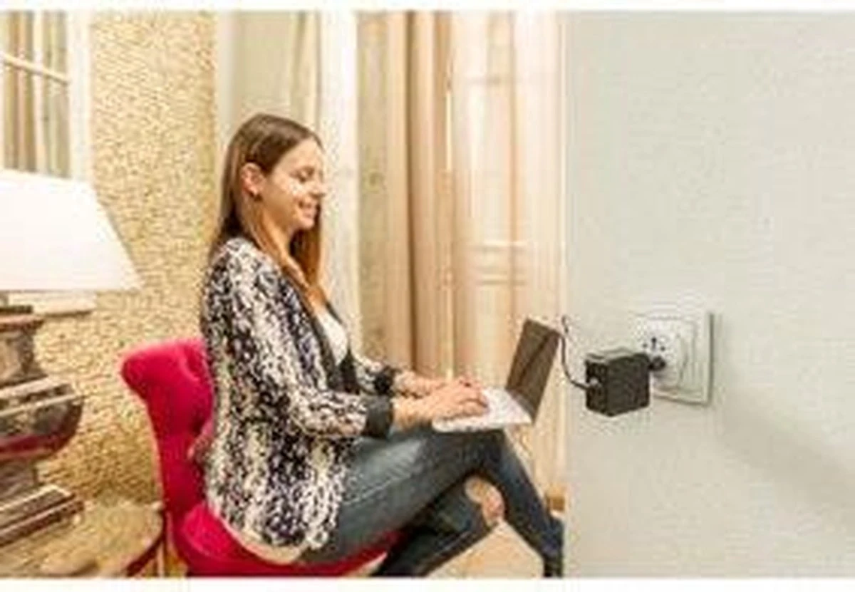 Skross SKR1500217E Travel Adapter India / Israel / Denmark To Europe 7 Skross SKR1500217E Travel Adapter India / Israel / Denmark To Europe - Afbeelding 5