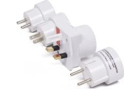 Benson Universele Reisstekker - 4-delig - Wereldstekker