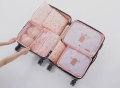 Merkloos Koffertassen | Kersen | 6 Stuks | Roze | Reistassen | Travel Organizer | Packing Cubes | Organizer Voor Koffer | Kamperen & Reizen | Toilet Bag | Make-up Tasje | Organizer Voor Handbagage & Reizen | -Voyago Winkel 1200x881 15