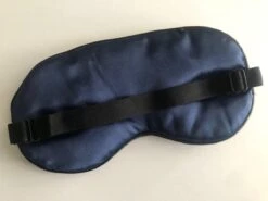 Slaapmasker - Reismasker - Nachtmasker - Oogmasker - Slaap Masker - Reis - Blauw 7 Slaapmasker - Reismasker - Nachtmasker - Oogmasker - Slaap Masker - Reis - Blauw -Voyago Winkel 1200x899 19