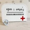 Kinder Koffertje | Opa & Oma Overlevingskoffertje | Logeerkoffer | Kraamcadeau | Baby | Wit | Kinderkoffer