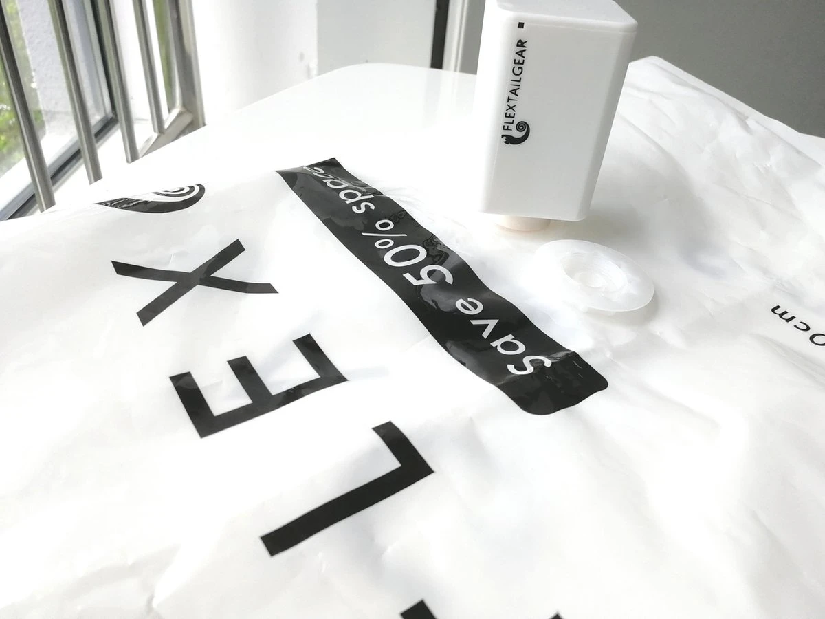 Flextail Gear Vacuümzakken Flexbag L Vacuüm Opbergzakken - Vacuüm Zakken Kleding 80x60 Cm - 4 Stuks 10 Flextail Gear Vacuümzakken Flexbag L Vacuüm Opbergzakken - Vacuüm Zakken Kleding 80x60 Cm - 4 Stuks - Afbeelding 8