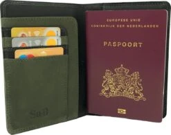 Su.B.dgn Passport Hoesje- RFID- Passport Cover- Kaarthouder - Luxe Leer - Zwart - Olijf