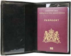 Paspoort Hoes Leer Zwart - Leren Paspoort Cover - Paspoort Hoesje Mapje - Paspoorthouder Echt Leer -Voyago Winkel 1200x954 12