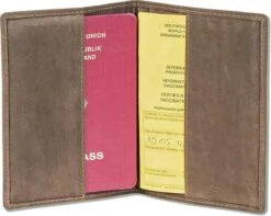 Woodland Leren Etui Voor Paspoort En Gele Boekje - Echt Leer - Donkerbruin -Voyago Winkel 1200x958 10