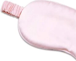 Slaapmasker 3-in-1 Bijpassend Zakje En Scrunchie - Roze - Oogmasker - Vrouwen - Zijde - Slaapmaskers - Slaap - Cadeau Voor Haar -Voyago Winkel 1200x960 7