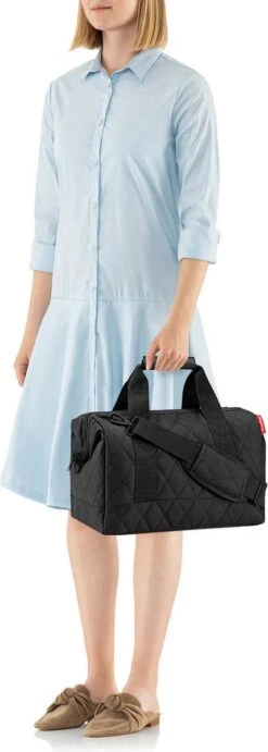 Reisenthel Allrounder M Reistas Sporttas - 18L - Rhombus Black Zwart -Voyago Winkel 429x1200 3