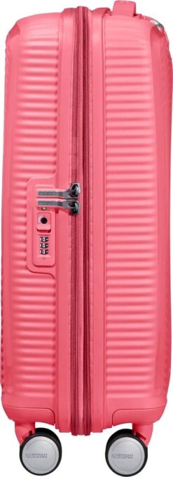 American Tourister Reiskoffer - Soundbox Spinner 55/20 Tsa Uitbreidbaar (Handbagage) Sun Kissed Coral -Voyago Winkel 436x1200 3