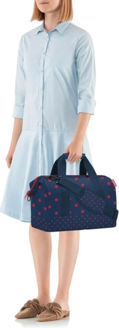 Reisenthel Allrounder M Reistas Sporttas - 18L - Mixed Dots Red Rood -Voyago Winkel 437x1200 5
