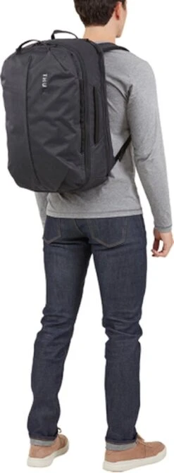 Thule Reistas / Weekendtas - 52 X 33 X 23 Cm - 39 Liter - Aion - Zwart -Voyago Winkel 441x1200 10